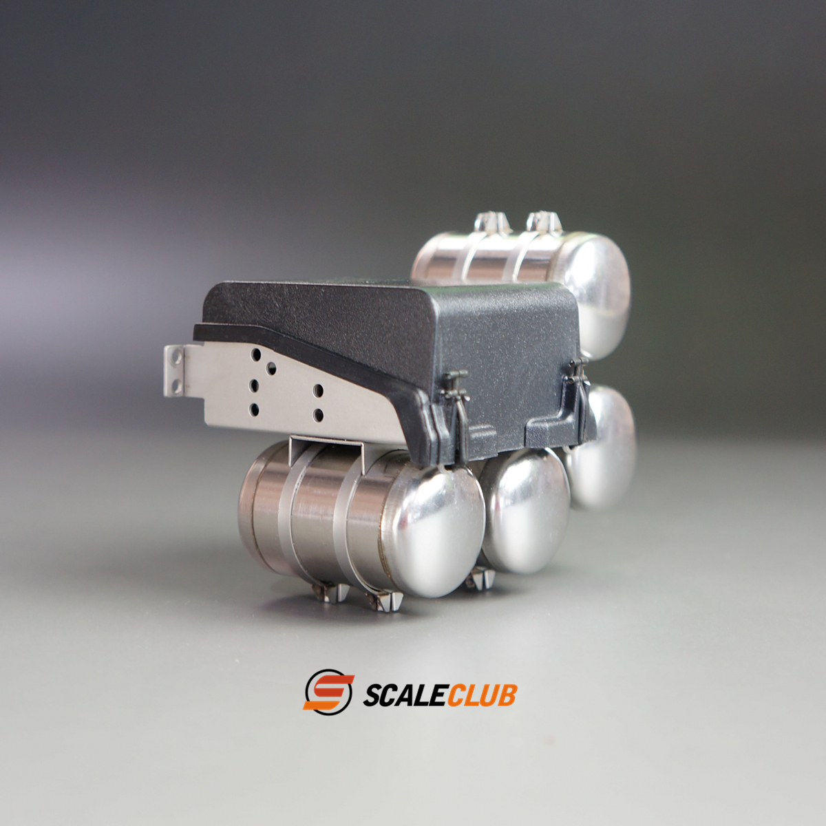 Scaleclub  1/14 truck R470 R62 - Battery Case Storage review and price